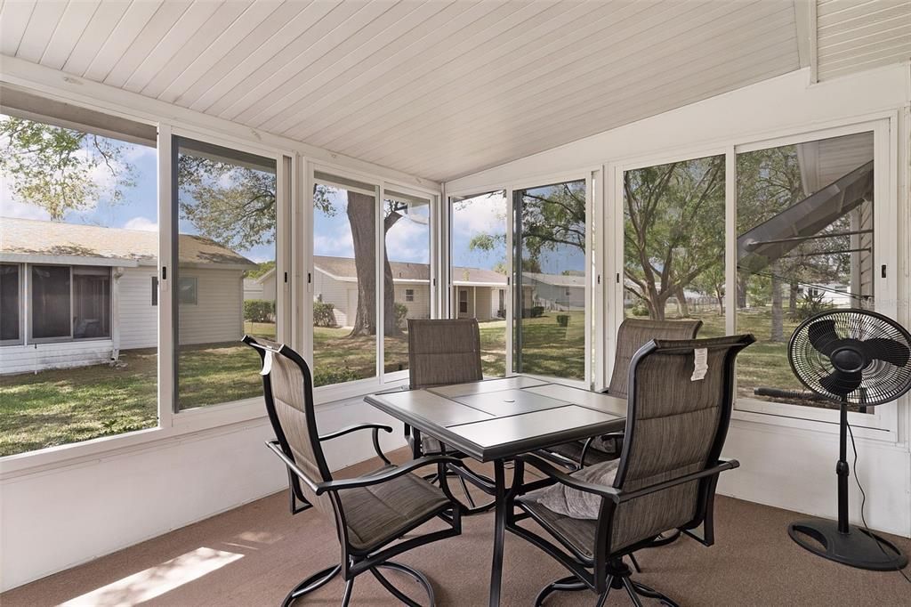 Active With Contract: $244,900 (3 beds, 2 baths, 1526 Square Feet)