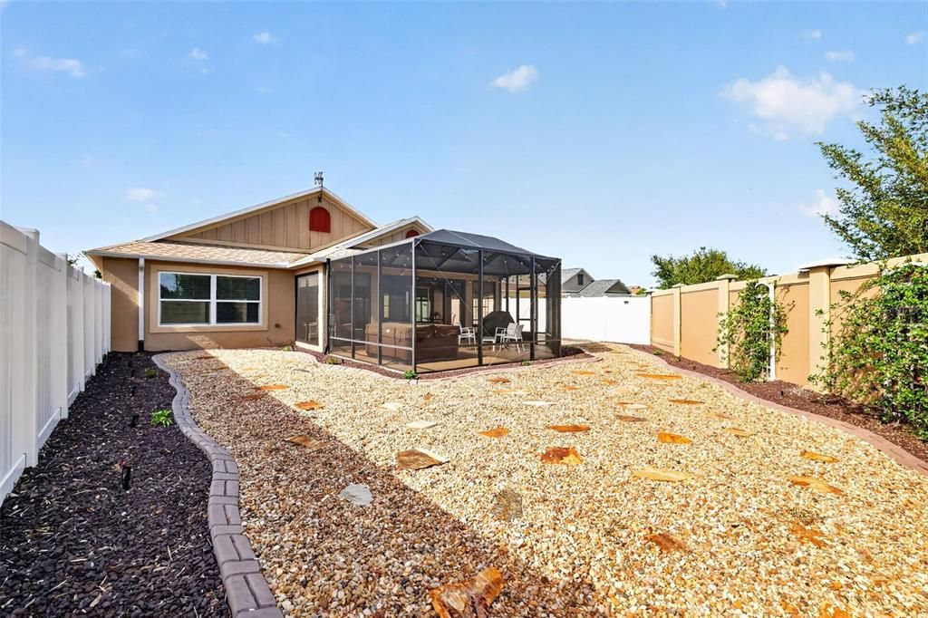Active With Contract: $550,000 (3 beds, 2 baths, 1938 Square Feet)
