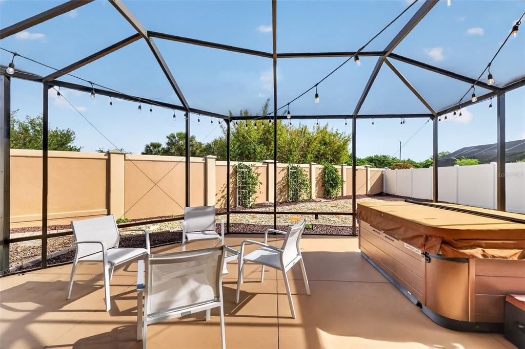Active With Contract: $550,000 (3 beds, 2 baths, 1938 Square Feet)