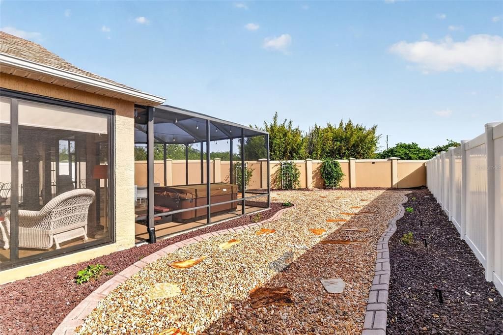 Active With Contract: $550,000 (3 beds, 2 baths, 1938 Square Feet)