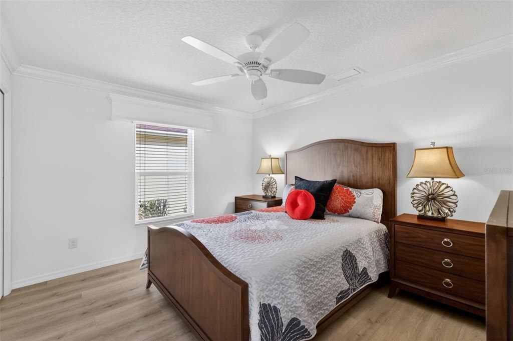 Active With Contract: $550,000 (3 beds, 2 baths, 1938 Square Feet)
