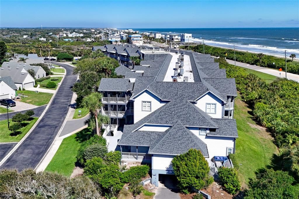 待售: $295,000 (1 贝兹, 1 浴室, 912 平方英尺)