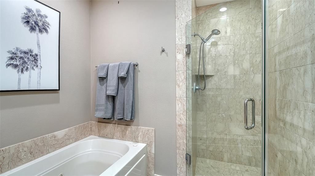 En Renta: $5,500 (2 camas, 2 baños, 2280 Pies cuadrados)