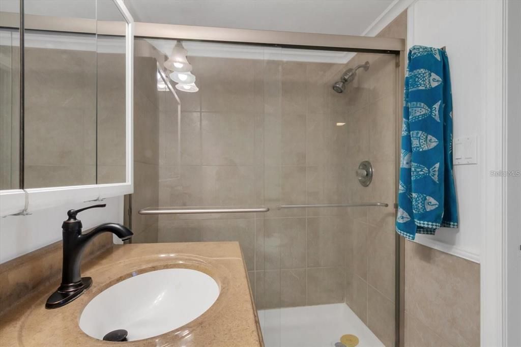 В аренду: $2,200 (1 спален, 1 ванн, 778 Квадратных фут)