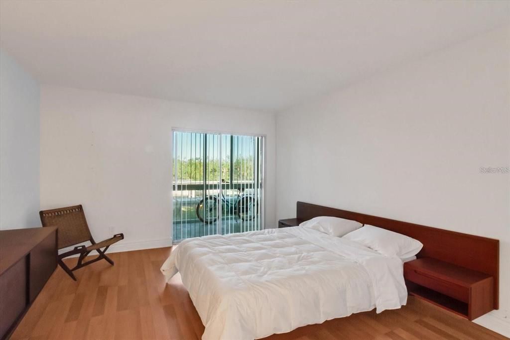 В аренду: $2,200 (1 спален, 1 ванн, 778 Квадратных фут)