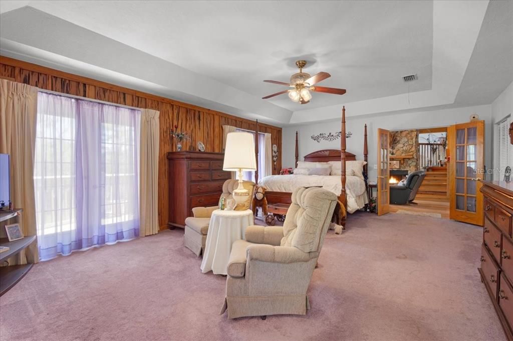 For Sale: $675,000 (2 beds, 2 baths, 2296 Square Feet)