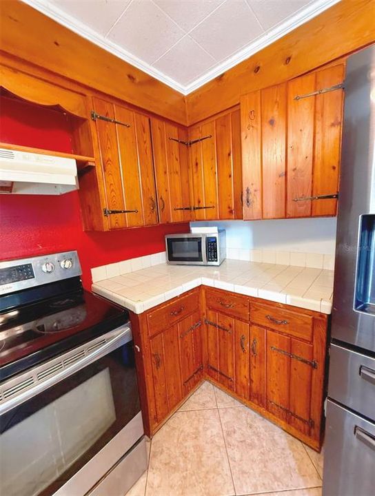 Activo con contrato: $145,000 (2 camas, 1 baños, 945 Pies cuadrados)