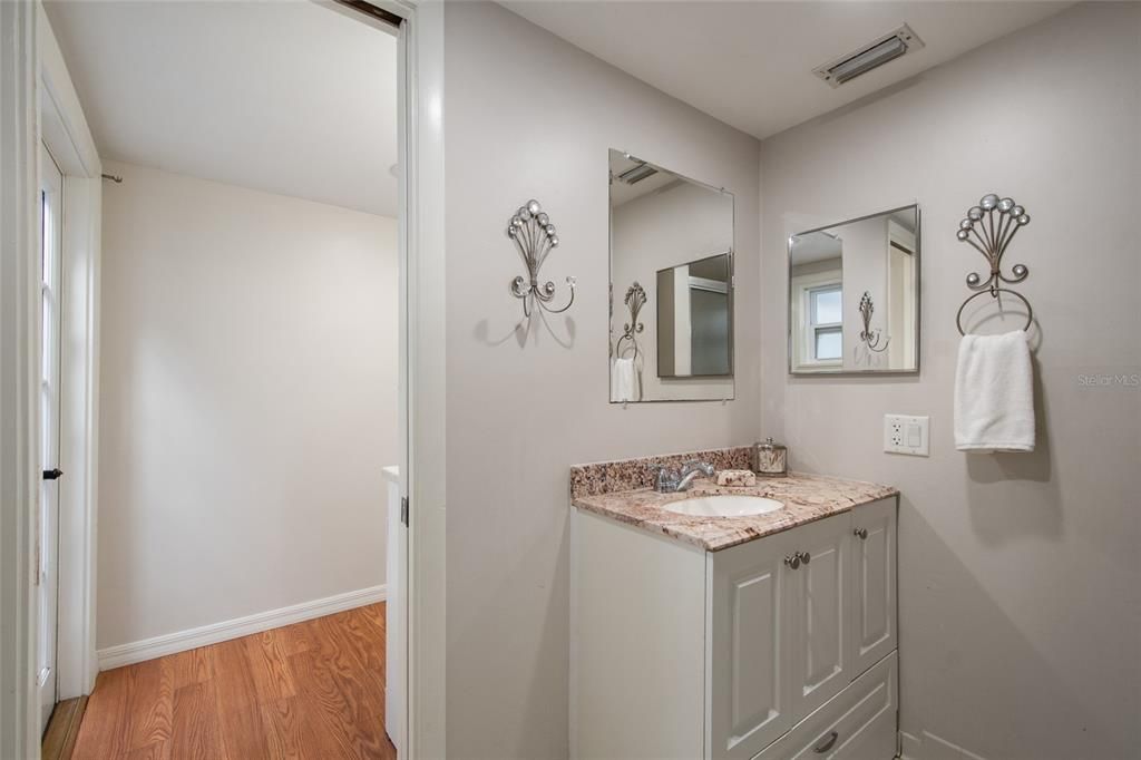 Active With Contract: $792,500 (3 beds, 2 baths, 1664 Square Feet)