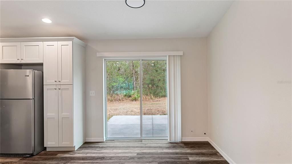 Activo con contrato: $244,900 (3 camas, 2 baños, 1300 Pies cuadrados)