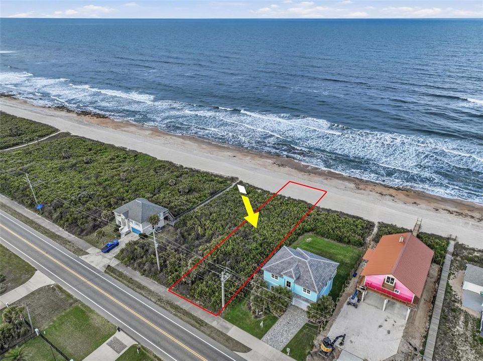 En Venta: $850,000 (0.33 acres)