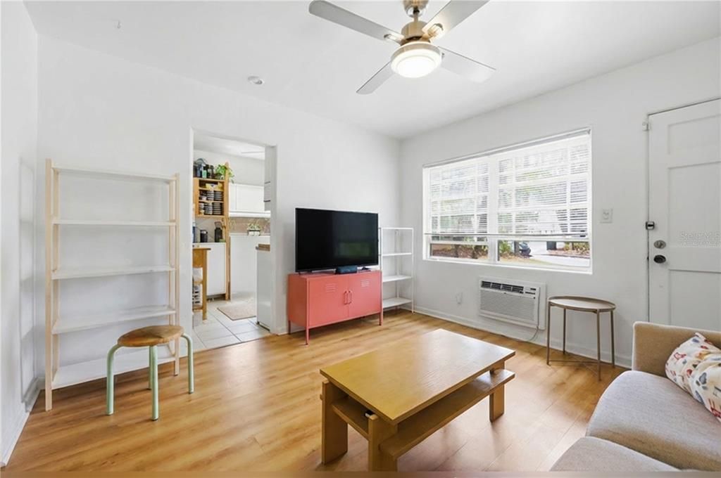 En Venta: $449,000 (2 camas, 0 baños, 1092 Pies cuadrados)