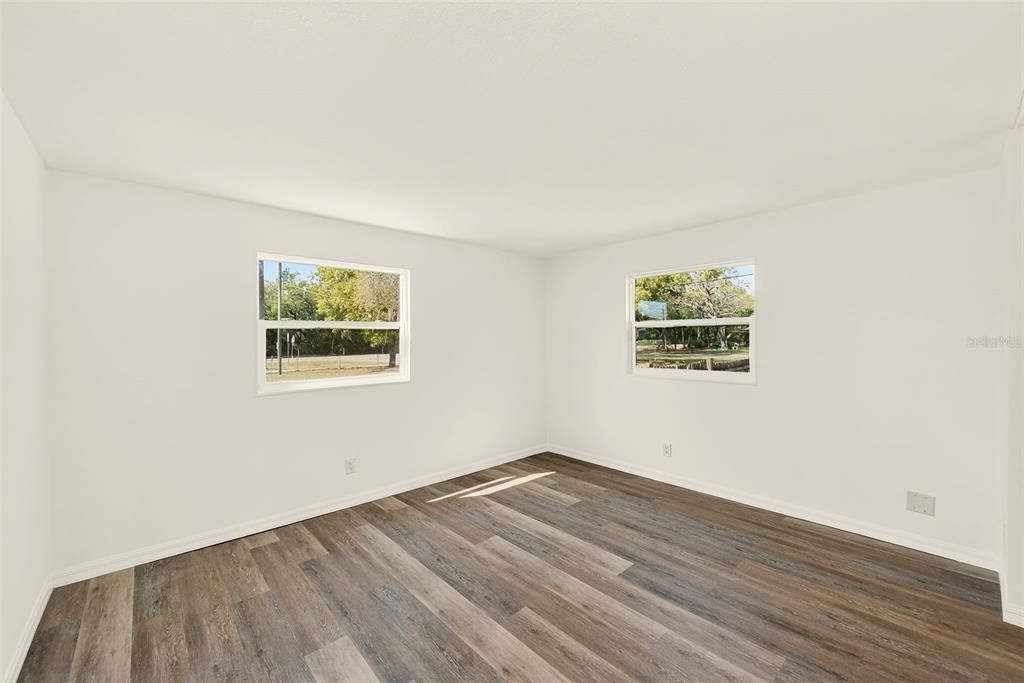 Activo con contrato: $265,200 (3 camas, 2 baños, 1248 Pies cuadrados)