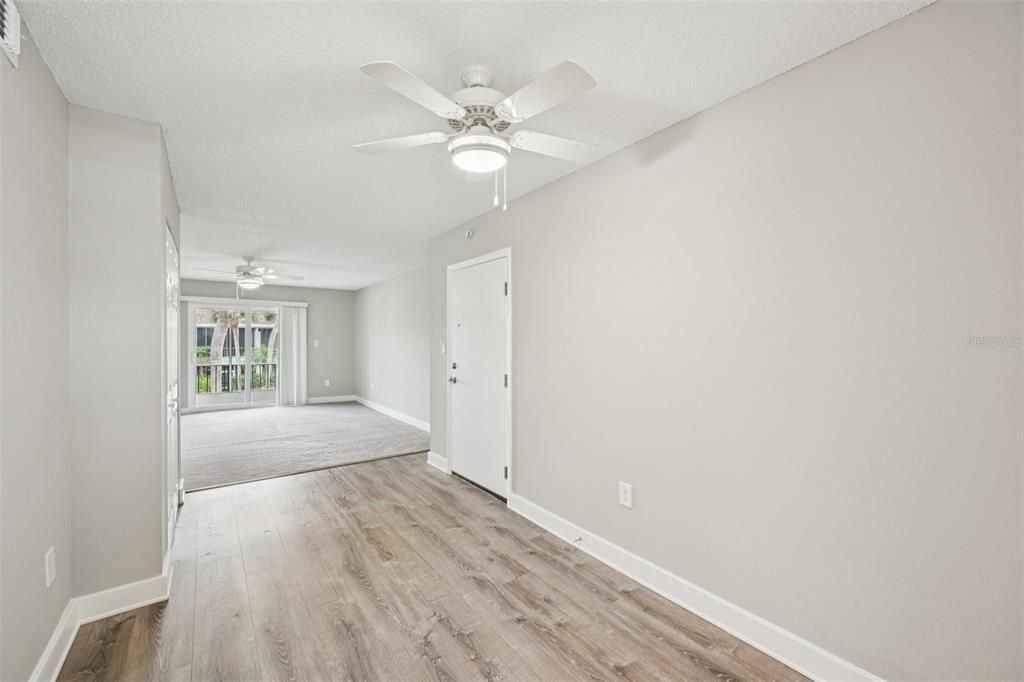 En Venta: $149,000 (2 camas, 1 baños, 925 Pies cuadrados)