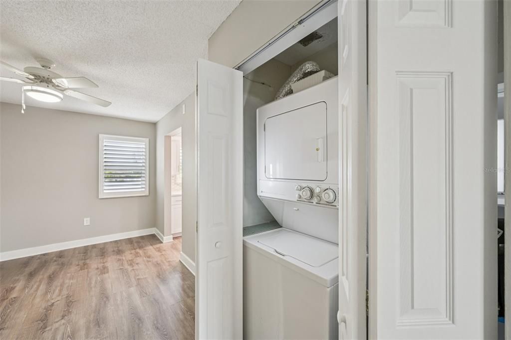 En Venta: $149,000 (2 camas, 1 baños, 925 Pies cuadrados)