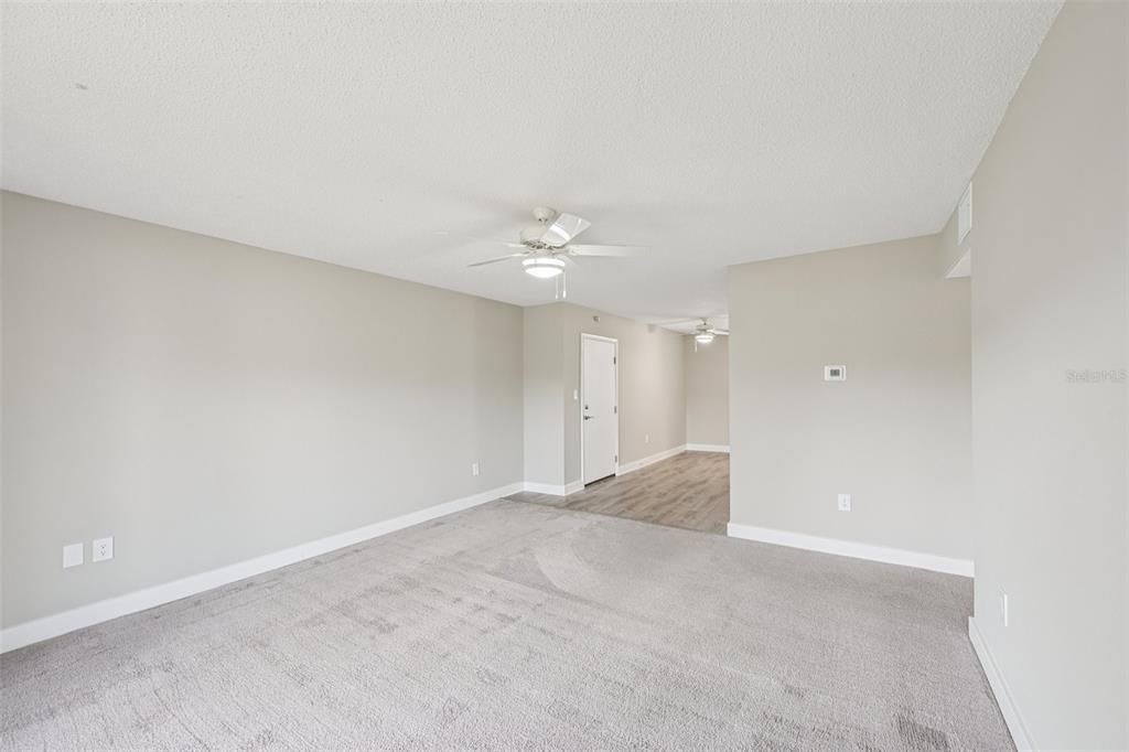 En Venta: $149,000 (2 camas, 1 baños, 925 Pies cuadrados)