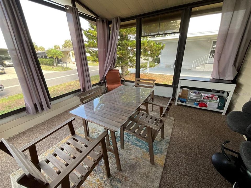 Active With Contract: $168,000 (2 beds, 2 baths, 1248 Square Feet)