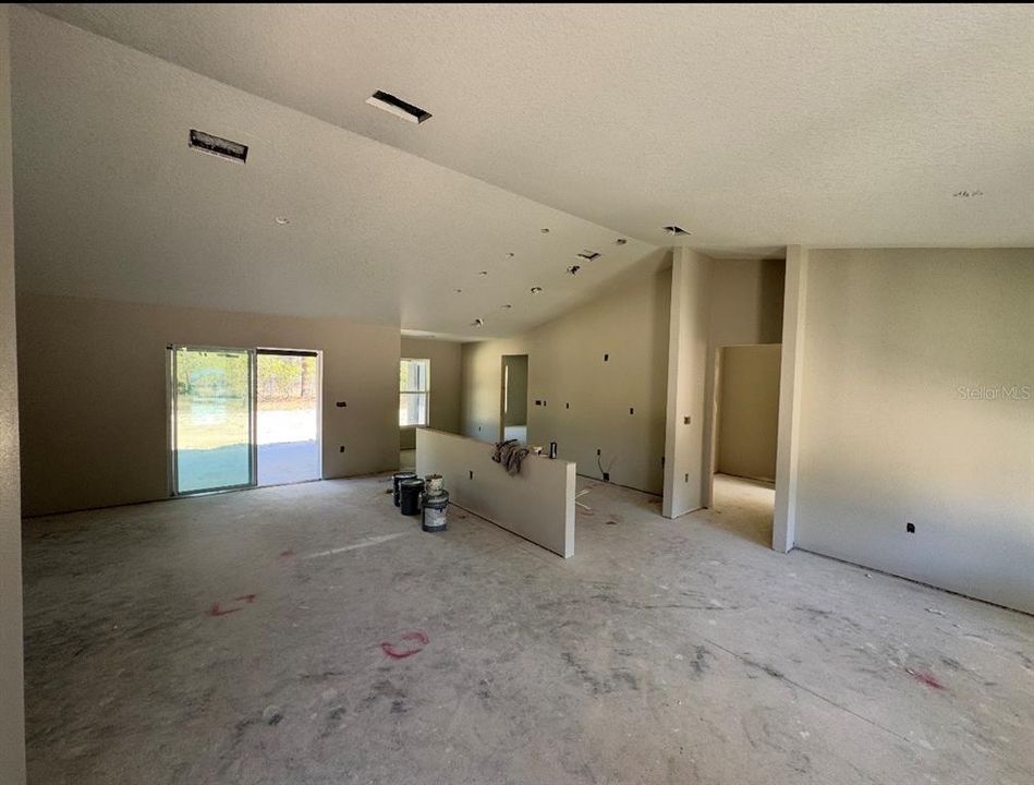 Active With Contract: $399,900 (4 beds, 2 baths, 1991 Square Feet)