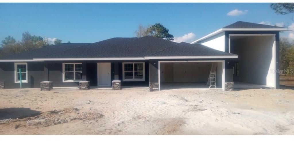 Active With Contract: $399,900 (4 beds, 2 baths, 1991 Square Feet)
