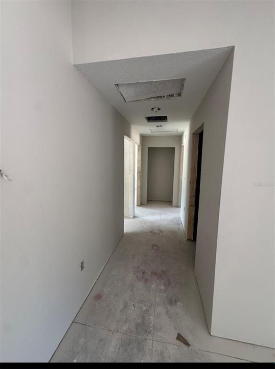 Active With Contract: $399,900 (4 beds, 2 baths, 1991 Square Feet)