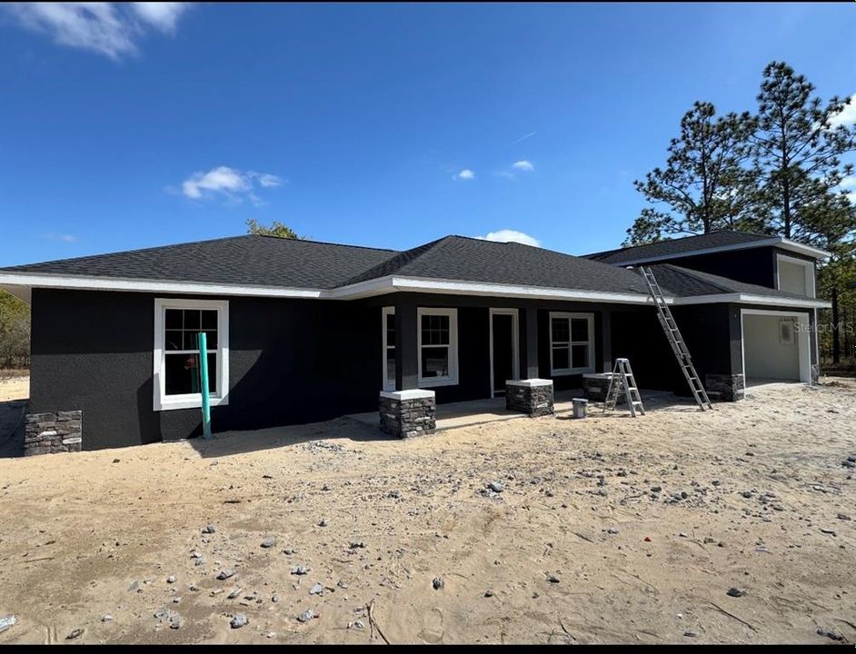 Active With Contract: $399,900 (4 beds, 2 baths, 1991 Square Feet)