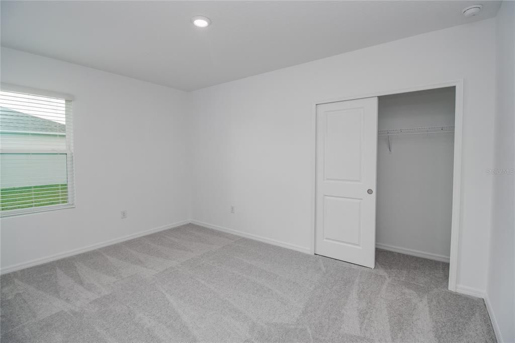 For Rent: $2,600 (4 beds, 3 baths, 2106 Square Feet)
