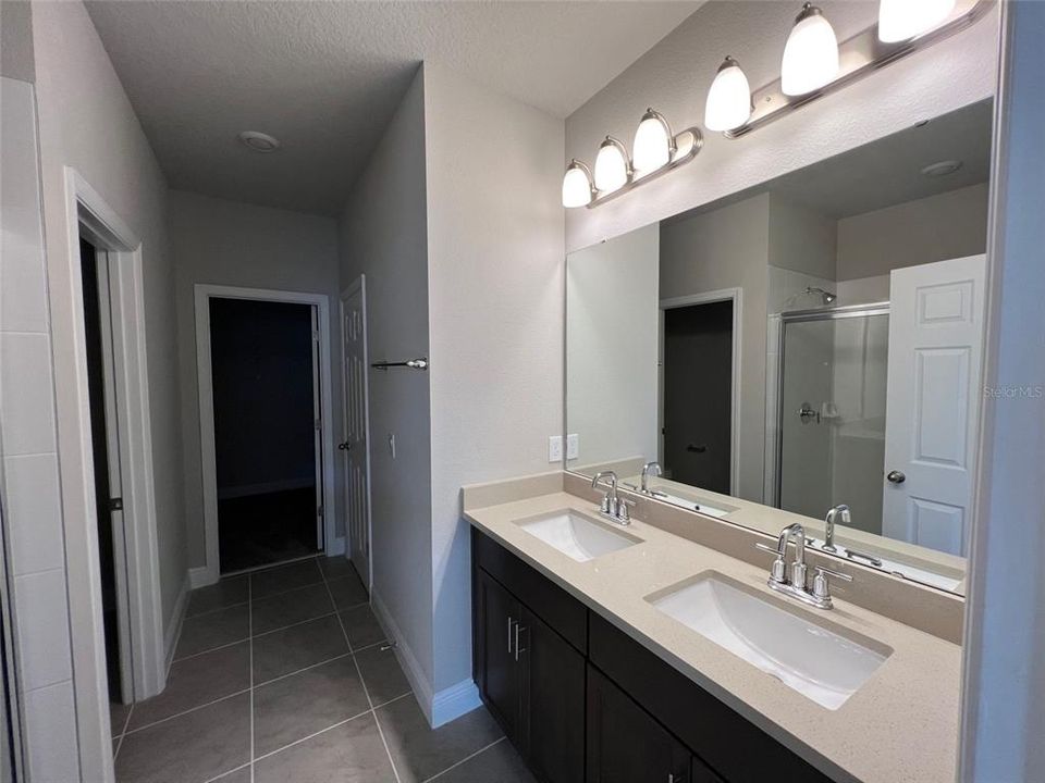 В аренду: $2,800 (3 спален, 2 ванн, 2308 Квадратных фут)