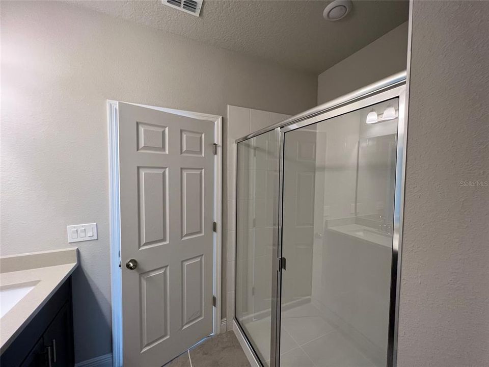 В аренду: $2,800 (3 спален, 2 ванн, 2308 Квадратных фут)