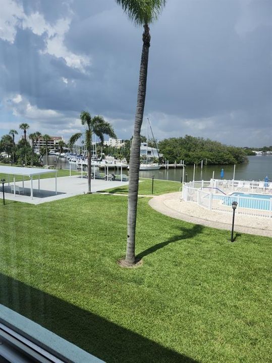 En Venta: $318,000 (2 camas, 2 baños, 1250 Pies cuadrados)