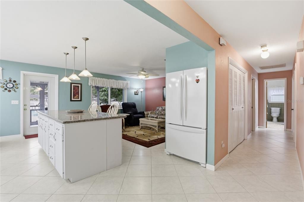For Sale: $465,000 (3 beds, 2 baths, 1984 Square Feet)