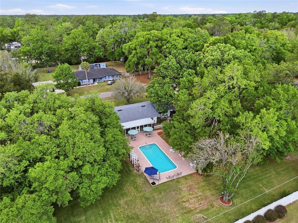 For Sale: $465,000 (3 beds, 2 baths, 1984 Square Feet)