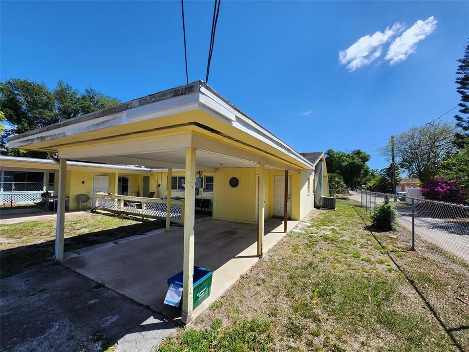 For Rent: $1,400 (1 beds, 1 baths, 600 Square Feet)