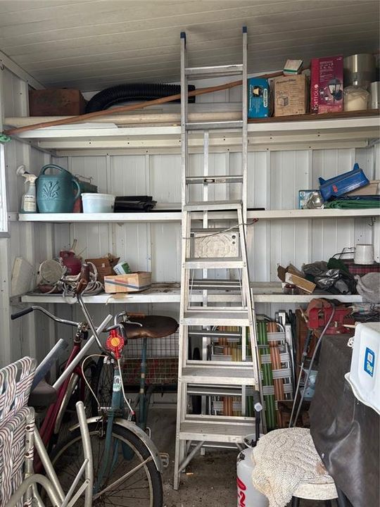 待售: $175,000 (2 贝兹, 2 浴室, 1080 平方英尺)