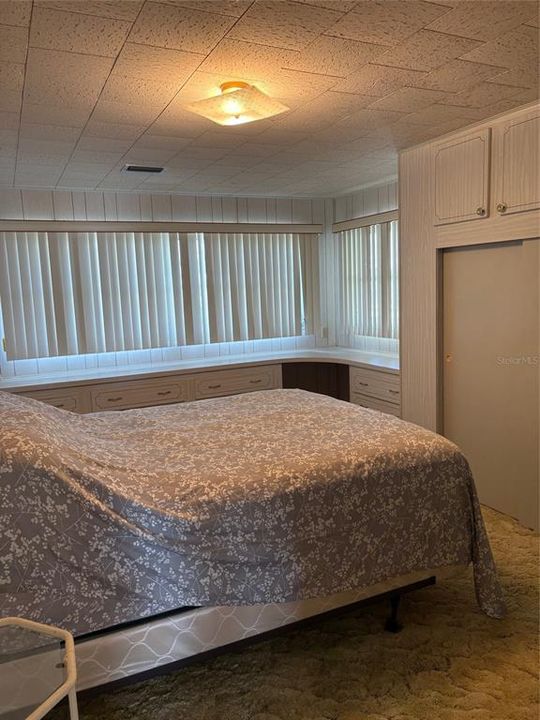 待售: $175,000 (2 贝兹, 2 浴室, 1080 平方英尺)