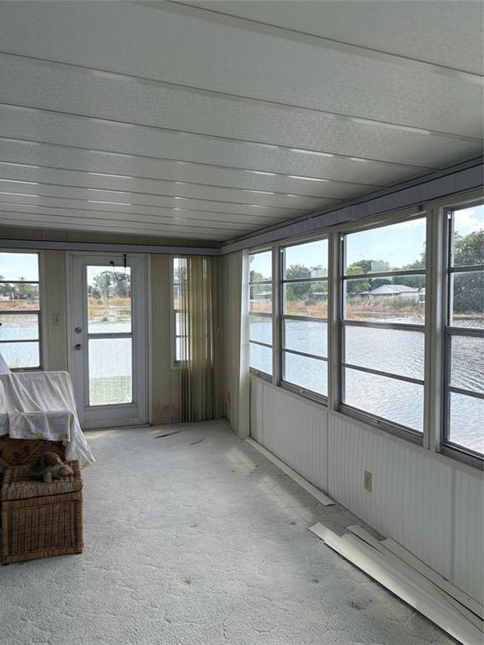 待售: $175,000 (2 贝兹, 2 浴室, 1080 平方英尺)