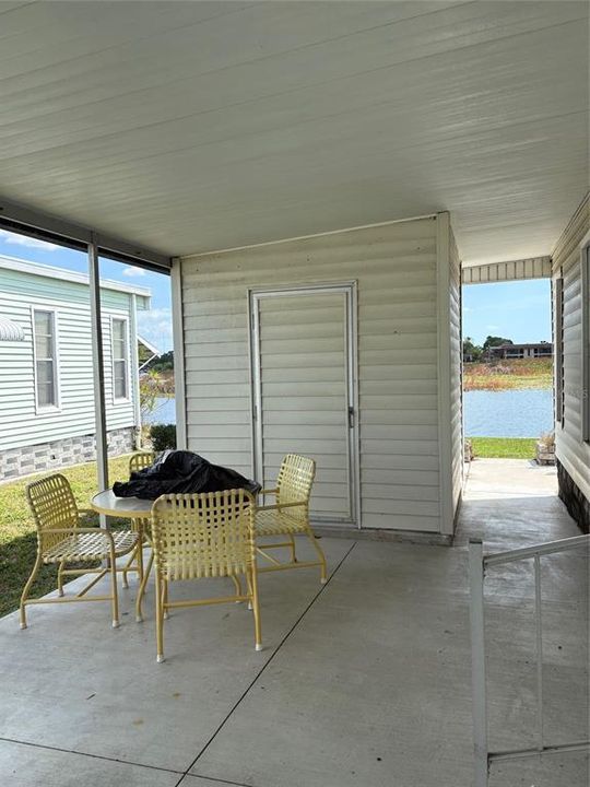 待售: $175,000 (2 贝兹, 2 浴室, 1080 平方英尺)