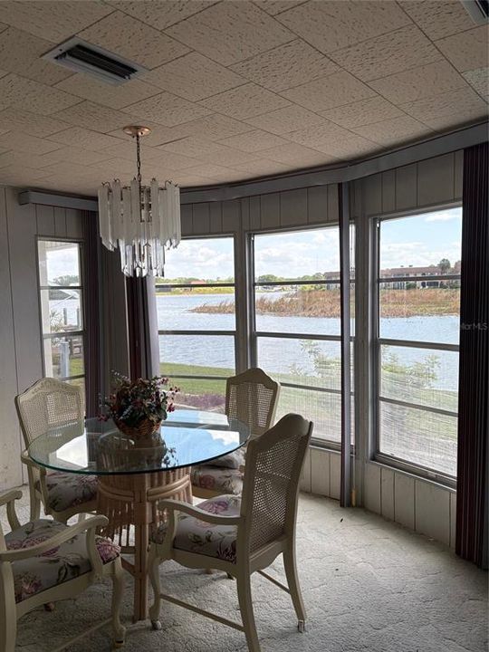 待售: $175,000 (2 贝兹, 2 浴室, 1080 平方英尺)