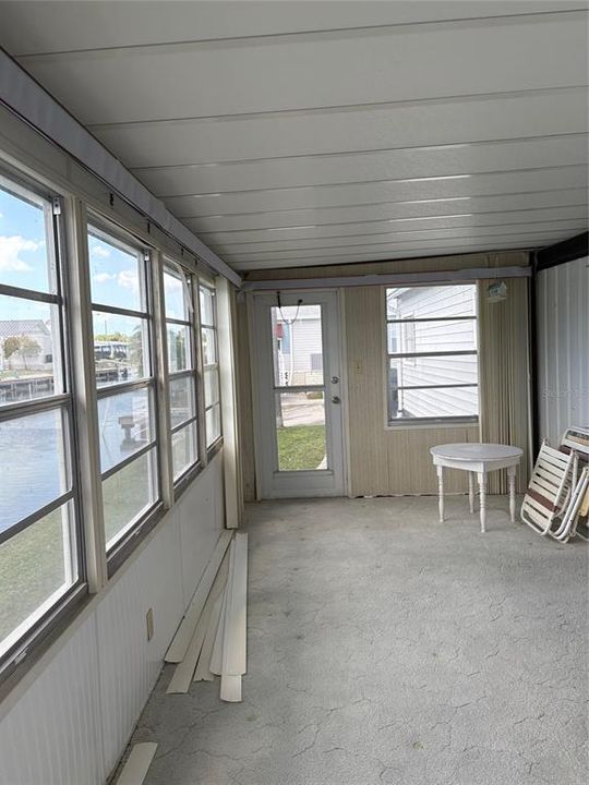 待售: $175,000 (2 贝兹, 2 浴室, 1080 平方英尺)