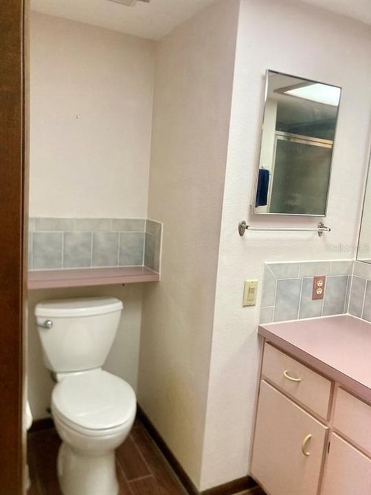 For Sale: $274,900 (3 beds, 2 baths, 1731 Square Feet)