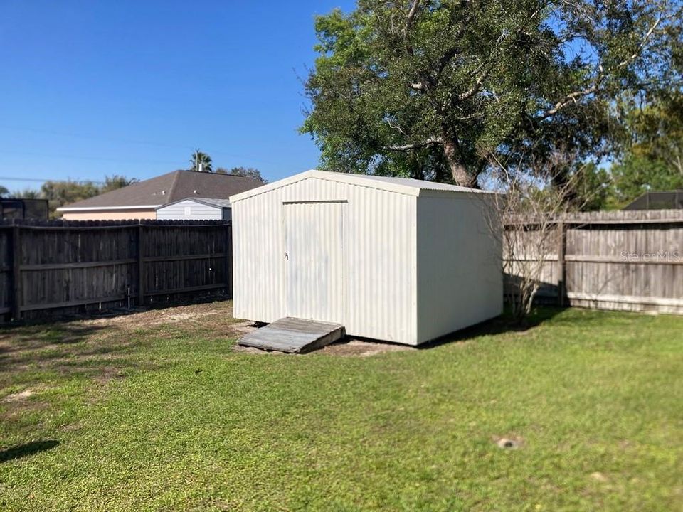 For Sale: $274,900 (3 beds, 2 baths, 1731 Square Feet)