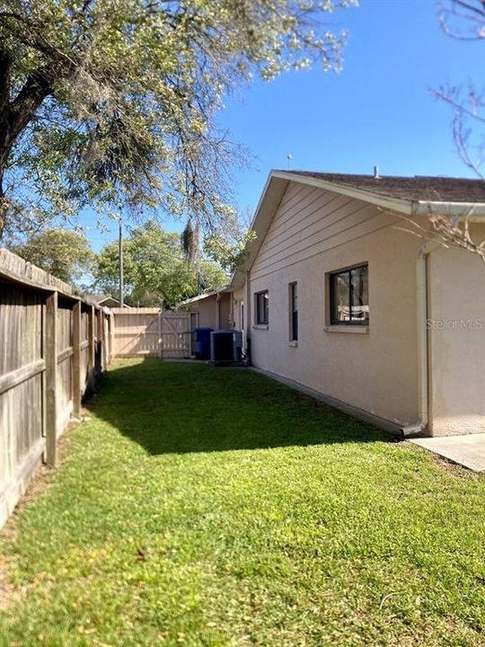 For Sale: $274,900 (3 beds, 2 baths, 1731 Square Feet)