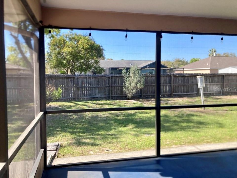 For Sale: $274,900 (3 beds, 2 baths, 1731 Square Feet)