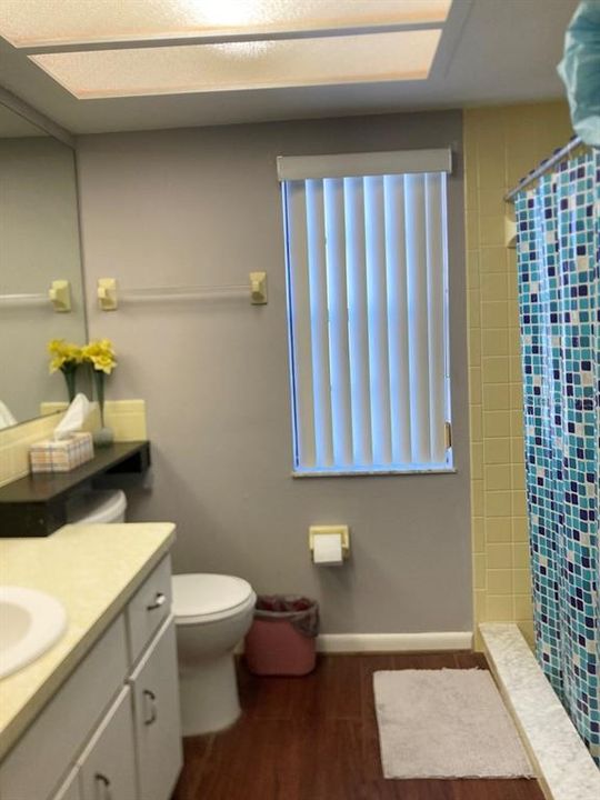 For Sale: $274,900 (3 beds, 2 baths, 1731 Square Feet)