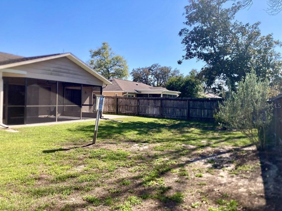 For Sale: $274,900 (3 beds, 2 baths, 1731 Square Feet)