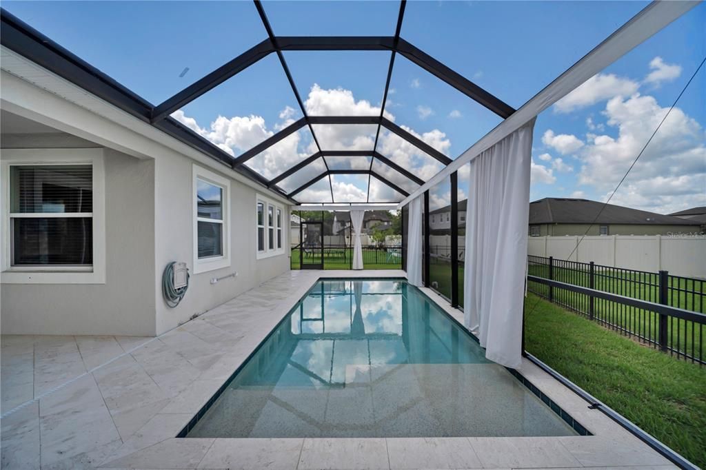 Active With Contract: $550,000 (4 beds, 3 baths, 2840 Square Feet)