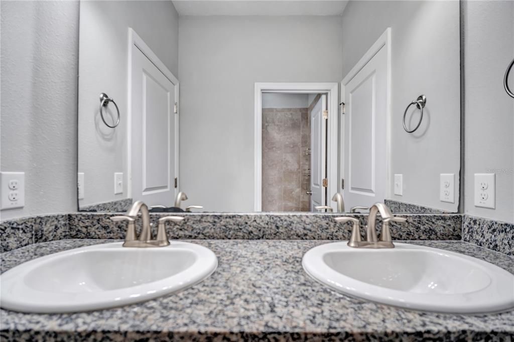 Active With Contract: $550,000 (4 beds, 3 baths, 2840 Square Feet)