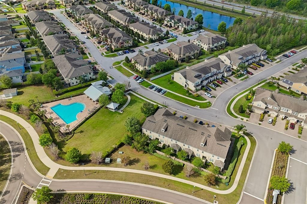 Под контрактом: $330,000 (3 спален, 2 ванн, 1703 Квадратных фут)