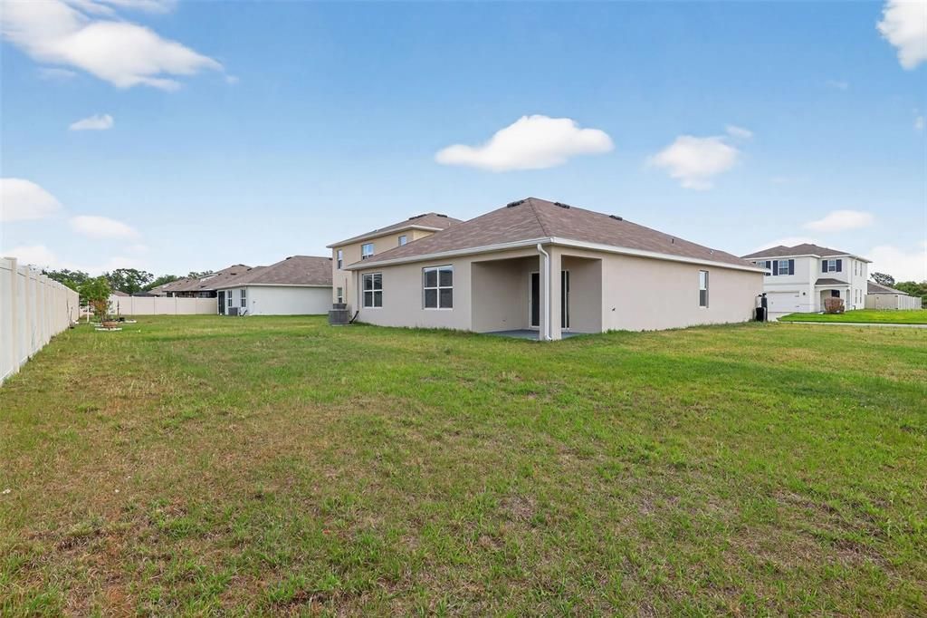 Active With Contract: $3,200 (4 beds, 2 baths, 1852 Square Feet)