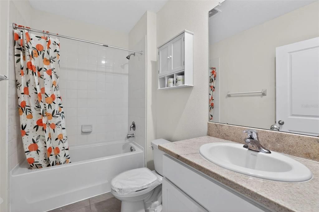 Active With Contract: $3,200 (4 beds, 2 baths, 1852 Square Feet)