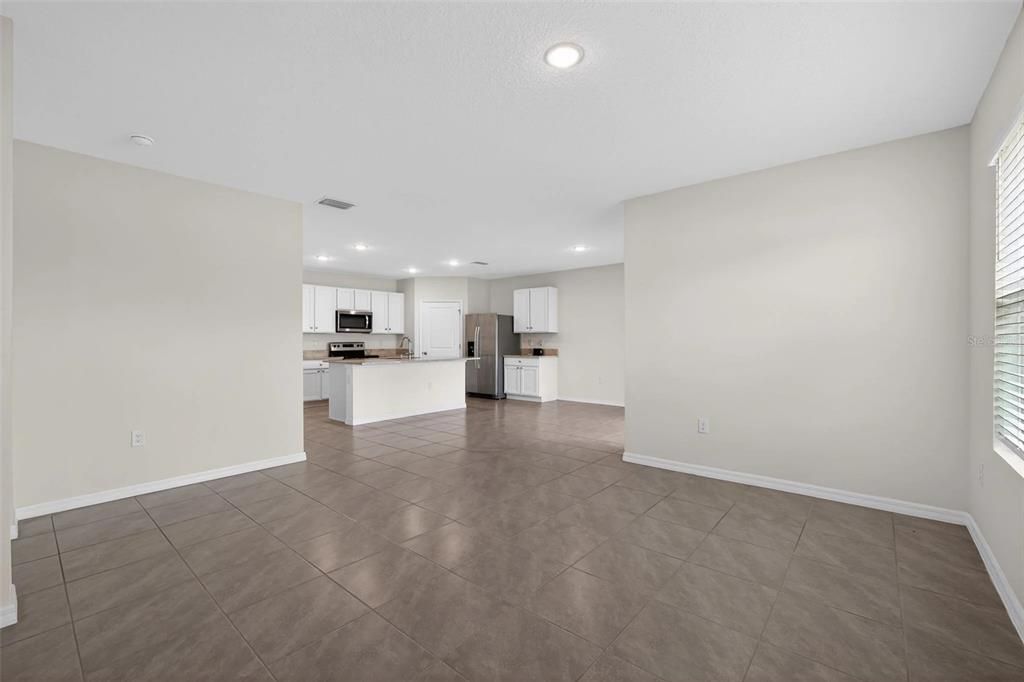 Active With Contract: $3,200 (4 beds, 2 baths, 1852 Square Feet)