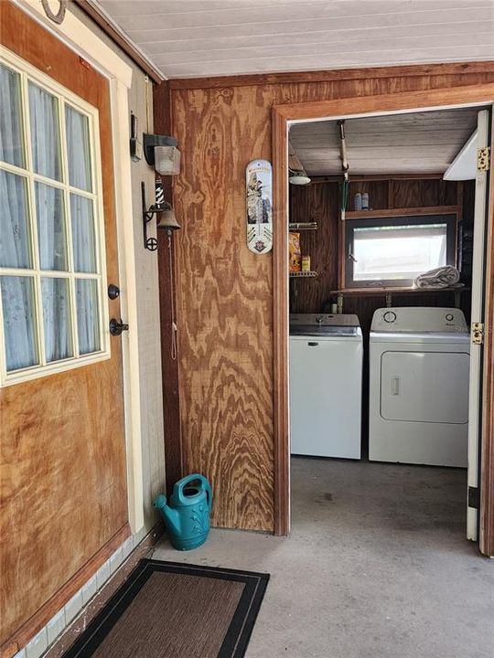 Active With Contract: $475,000 (4 beds, 2 baths, 1792 Square Feet)